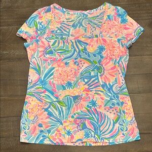 Lilly Pulitzer Vibrant Floral Short Sleeve Tee